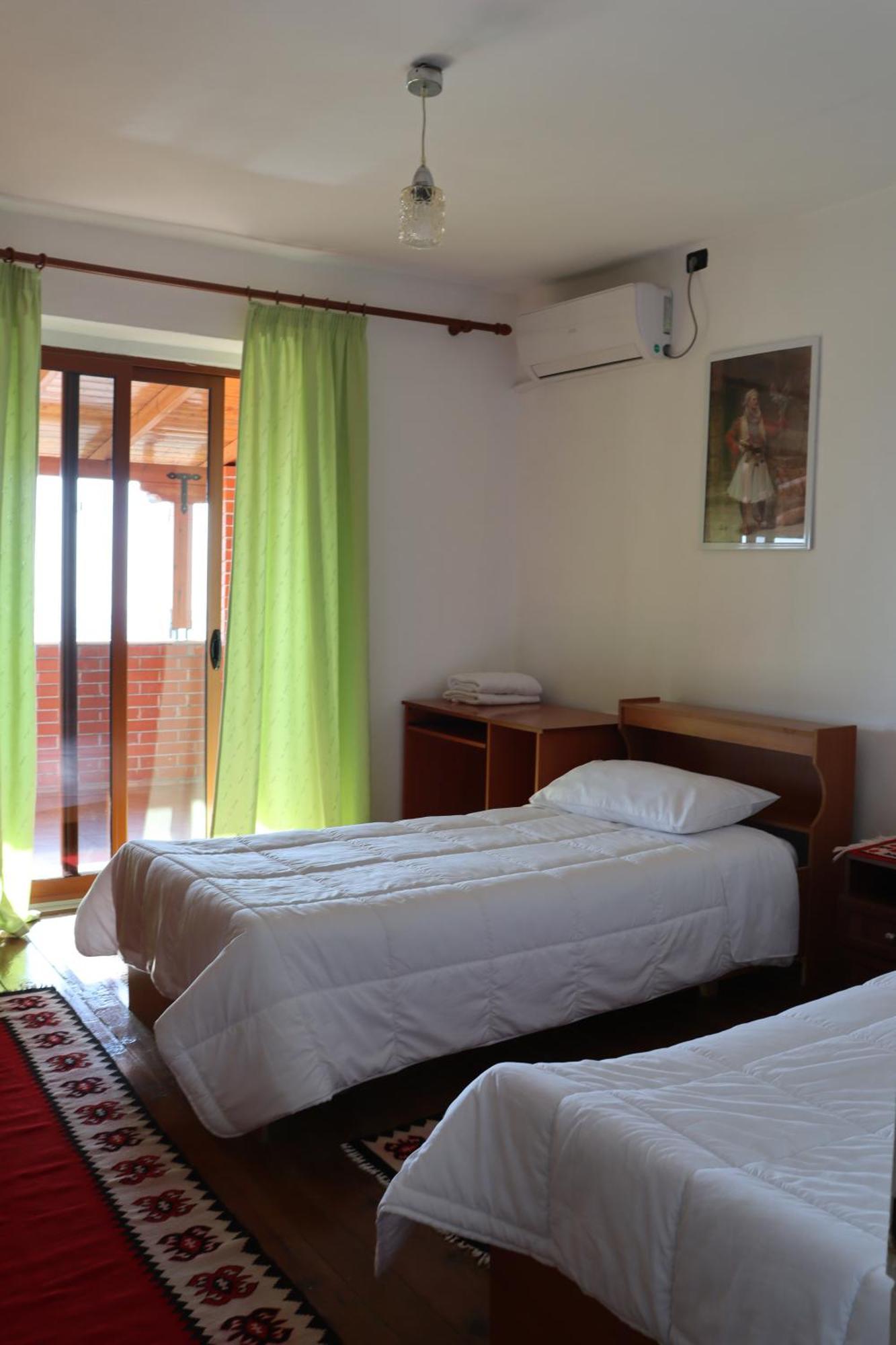 Vila 8 Krujë エクステリア 写真